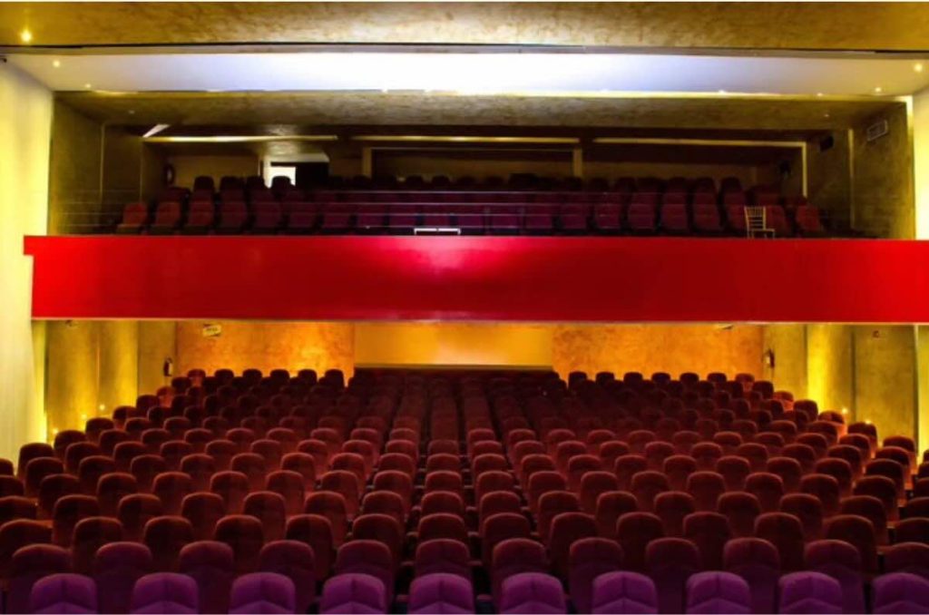 Teatro Las Torres Satélite