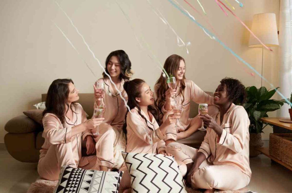 MF Girls presenta su Christmas Movie Night: una noche de cine y magia navideña