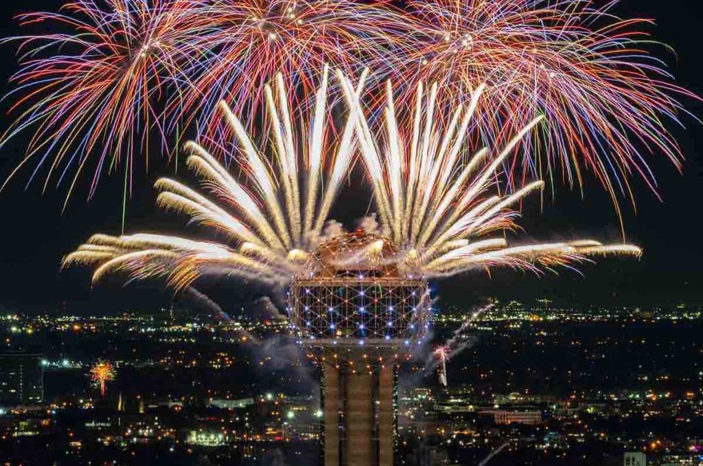 Guía de qué hacer en Dallas en Navidad y Año Nuevo: eventos y restaurantes
