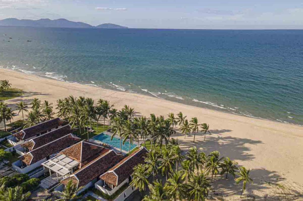 Conoce las próximas aperturas de Four Seasons: Cartagena, Venecia y Mykonos, además de sus nuevos viajes exclusivos por mar y aire para 2026.