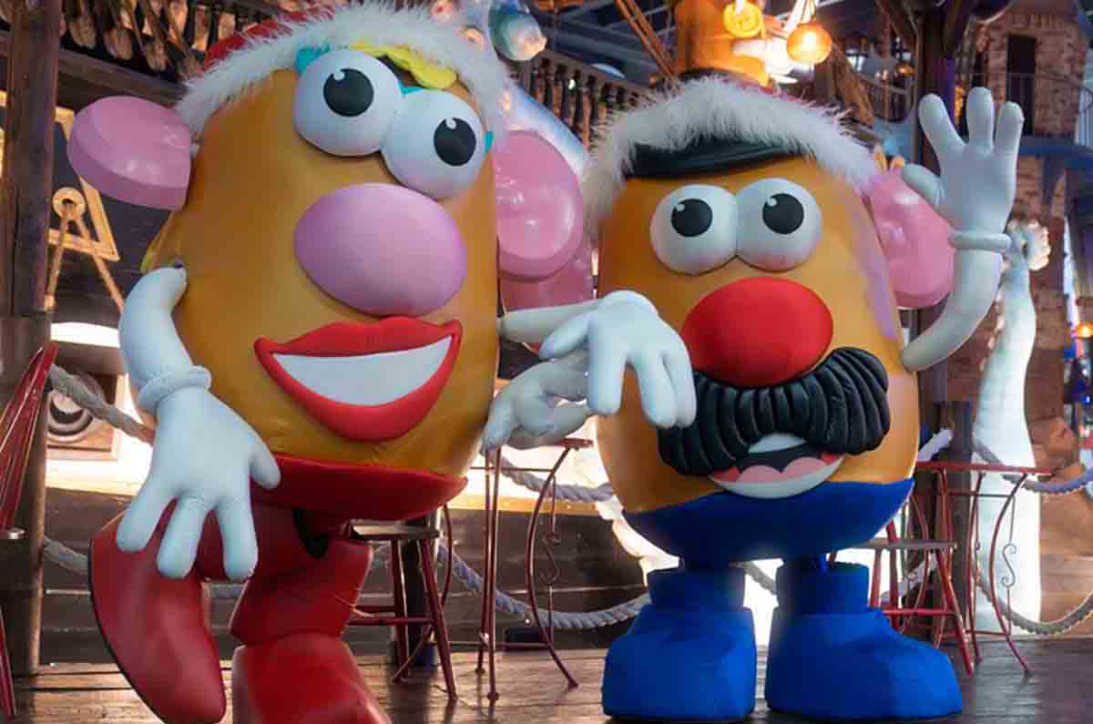 Hasbro City estrena Jingle Fest: Desfiles, nieve y boletos 2×1 al donar con Juguetón