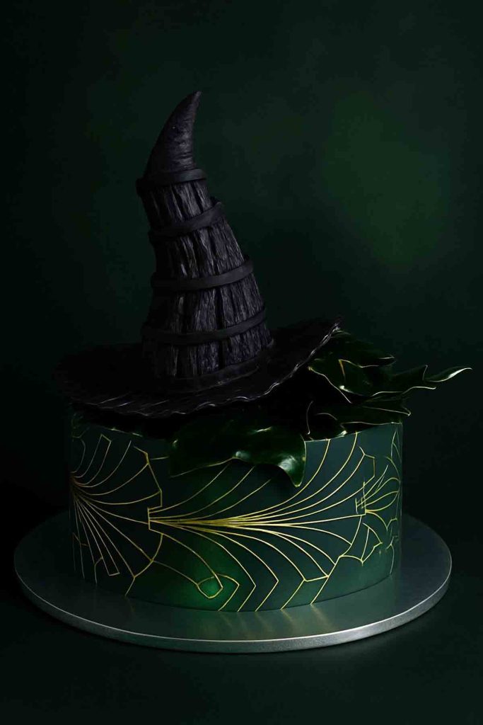 Jaso Bakery lanza postres inspirados en Wicked: Symphony of Light (Glinda) y Defying Taste (Elphaba), celebrando la amistad.