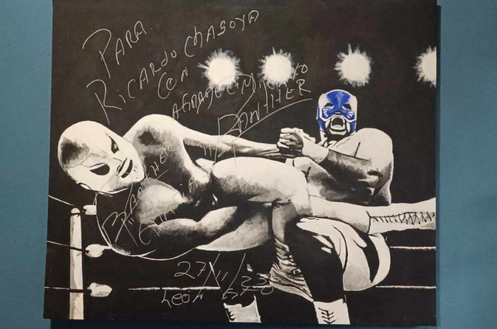Ricardo Chabolla, el artista que dibuja la lucha libre mexicana