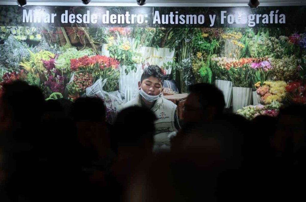 Mirar desde dentro: la exposición sobre autismo y fotografía llega al Museo Archivo de la Fotografía