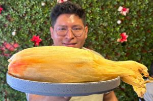 ¿Tamales de casi un kilo? Así son los Tamales Tapatíos en Neza