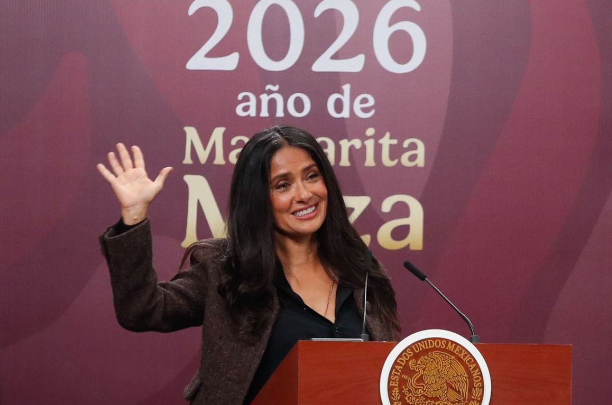 Claudia Sheinbaum y Salma Hayek presentan incentivos para el cine mexicano