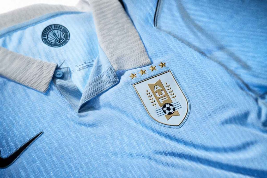 La nueva colección de Nike para Uruguay celebra 100 años del primer mundial con un diseño que rescata la arquitectura del Estadio Centenario.