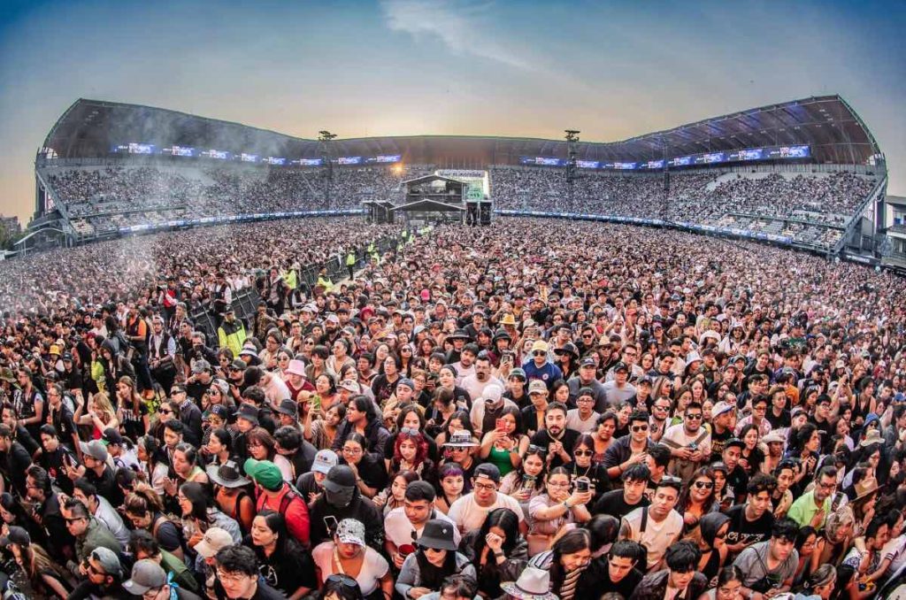 ¿Vas al Vive Latino 2026? Lista de objetos que debes llevar