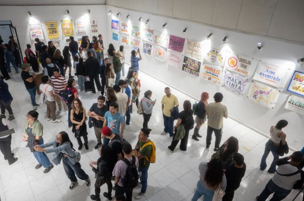 A Puro Pincel: exposición de rotulismo en el Centro Cultural El Rule