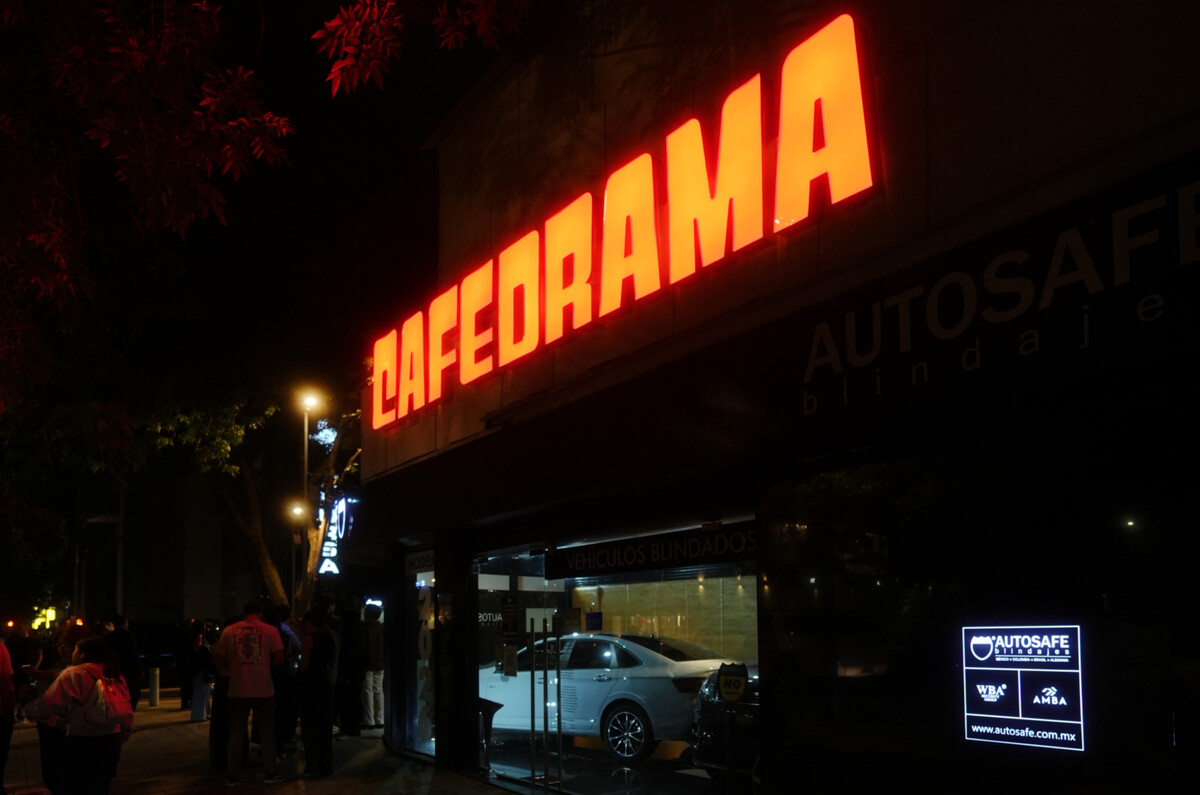Café Drama: el bar más viral de CDMX con cocteles, pizza, videojuegos y más