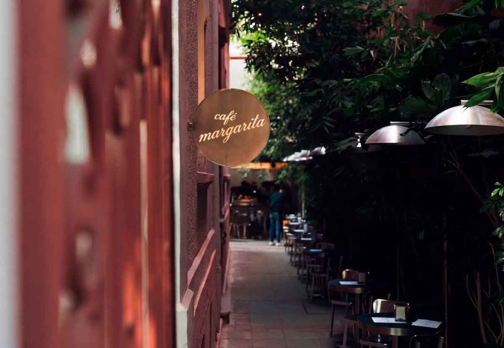 Café Margarita: casona con café y cocteles en la Roma 2