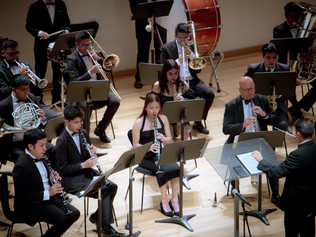 Ensamble de Alientos del maestro Ismael Sánchez