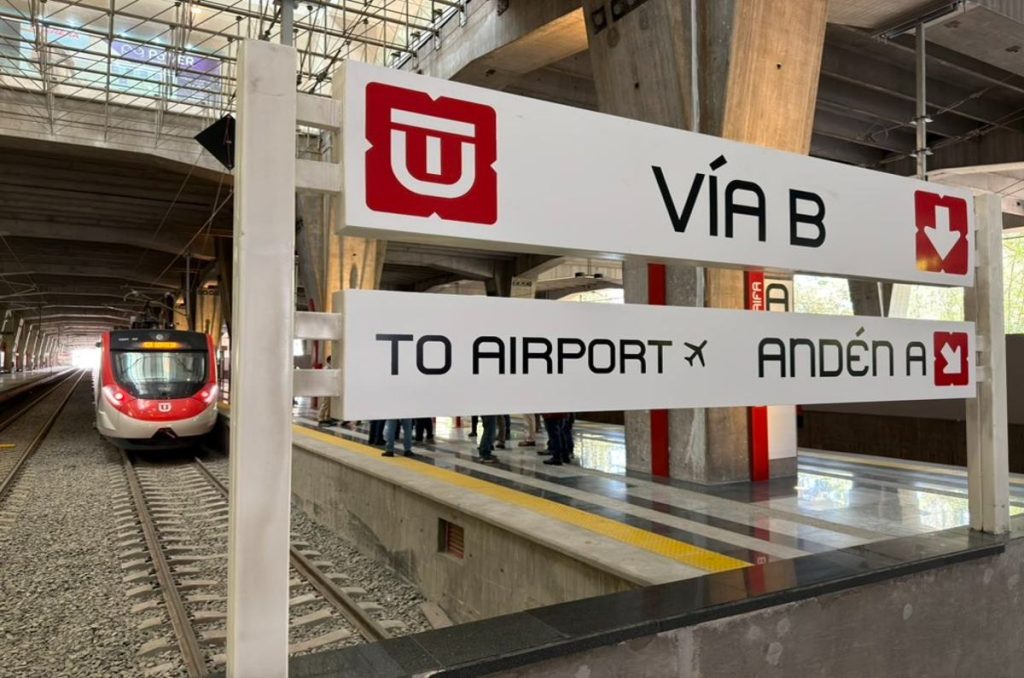 Inauguración del Tren Suburbano al AIFA