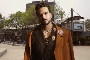 Luis Fonsi en la Glorieta de Insurgentes ¡Lánzate a bailar con él!