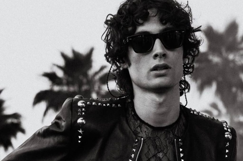 Sombr viene por primera vez a México: Boletos, fechas y más