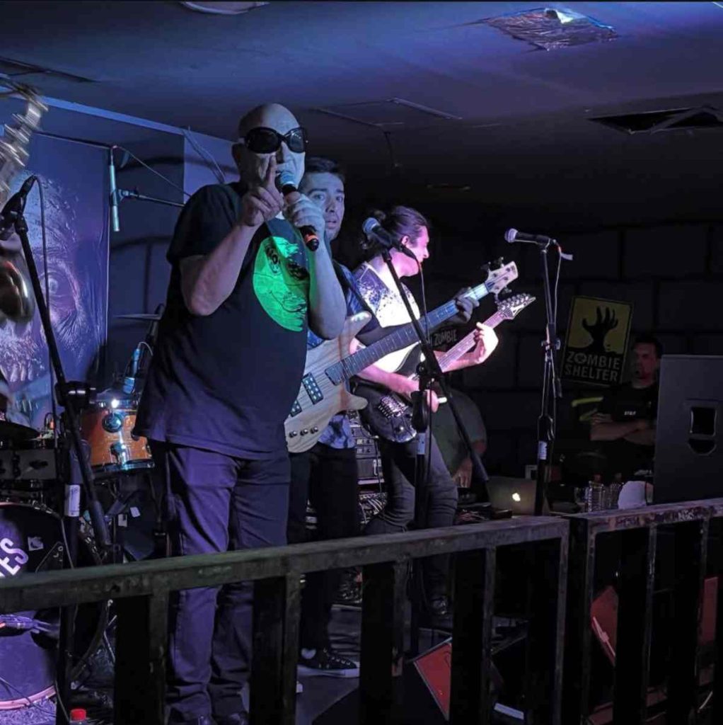 ¿Zombieconcierto? Tributo a Arctic Monkeys y The Strokes en CDMX 0