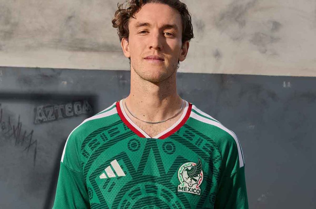 Gana uno de los 40,000 premios de Amazon México, desde pantallas hasta un viaje a Pasadena, comprando artículos para la temporada de fútbol.
