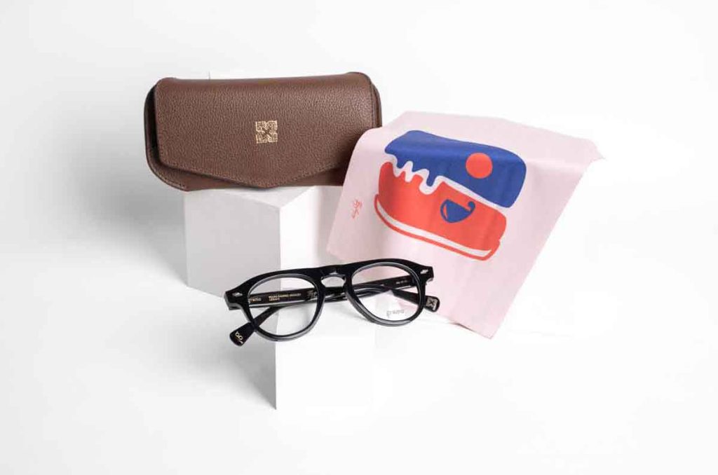 Conoce Origen de Gramo. Consigue esta primera edición de lentes fabricados en tributo oficial al arquitecto Pedro Ramírez Vázquez