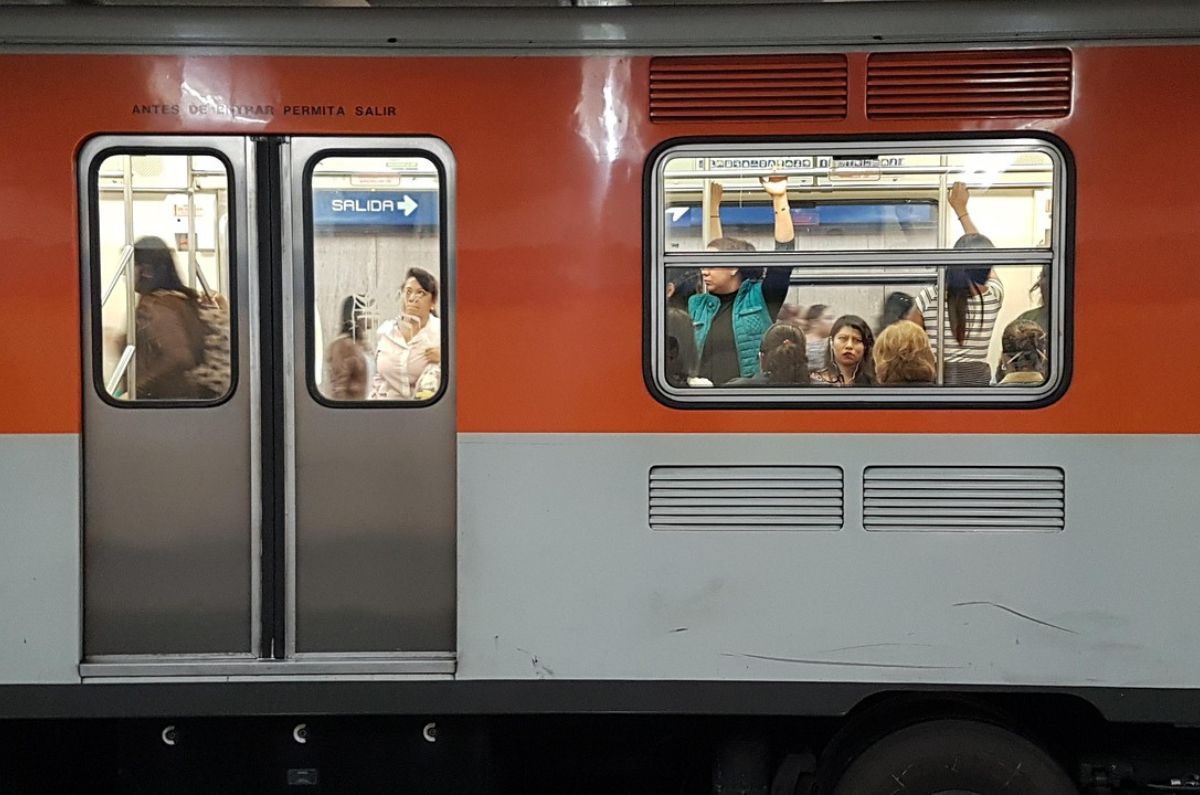 A dos semanas del inicio del Mundial, Metro CDMX anuncia MAS CIERRES en la Línea 2