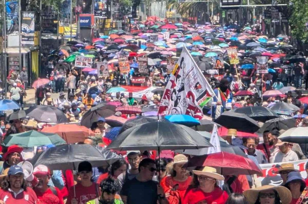Arranca la Huelga Nacional de la CNTE: Hora y lugar de la megamarcha del 1 de junio