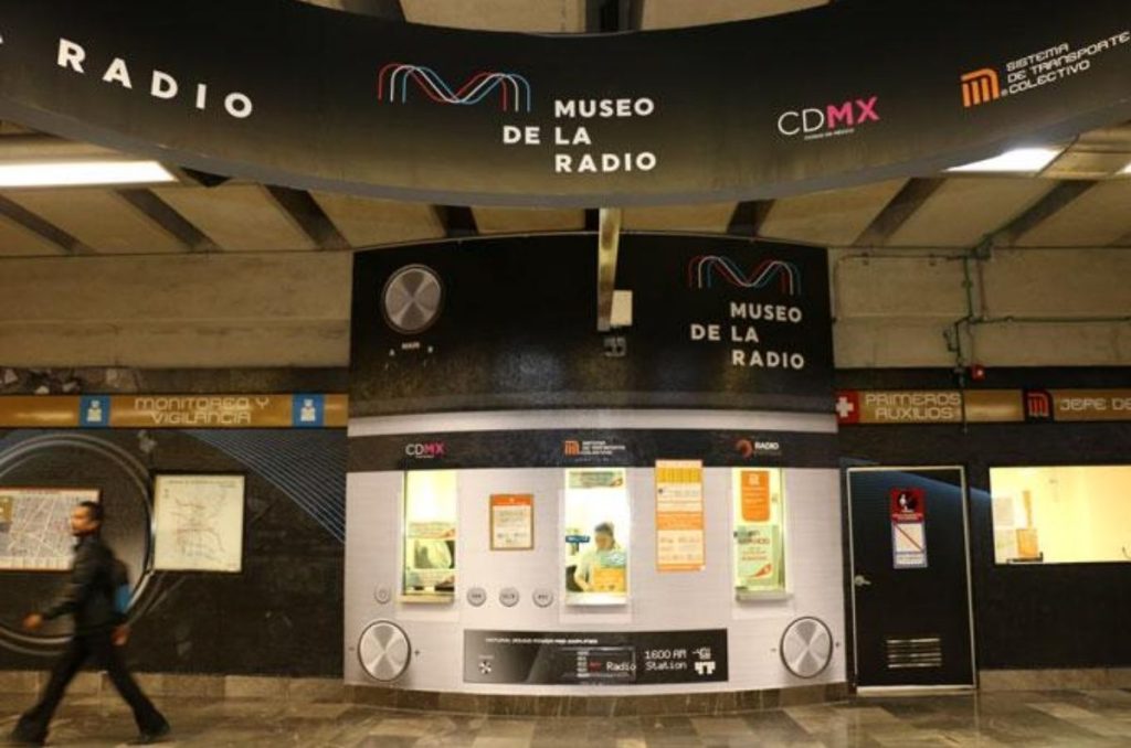 ¿Lo sabías? El Metro CDMX tiene un Museo de la Radio y así puedes visitarlo