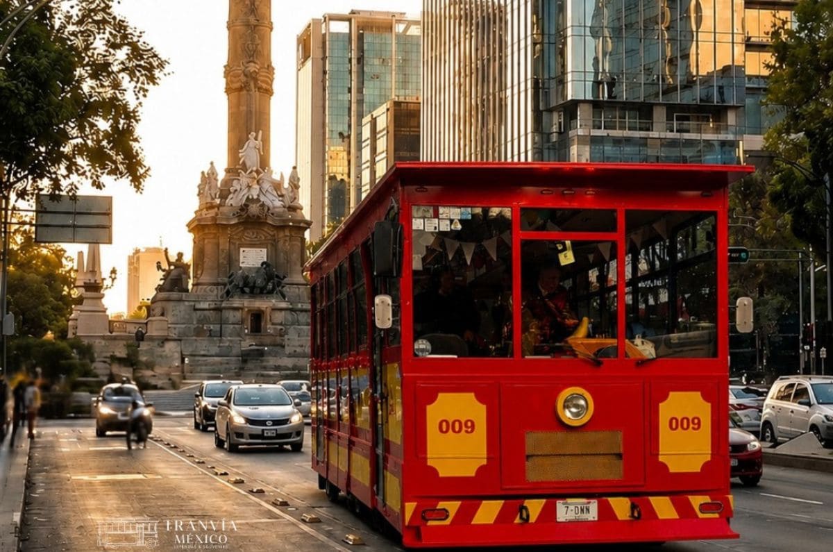 Conoce la Zona Rosa en la nueva ruta del tranvía turístico de CDMX